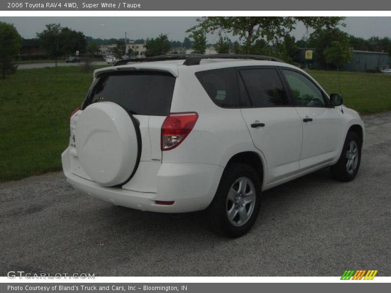 Super White / Taupe 2006 Toyota RAV4 4WD