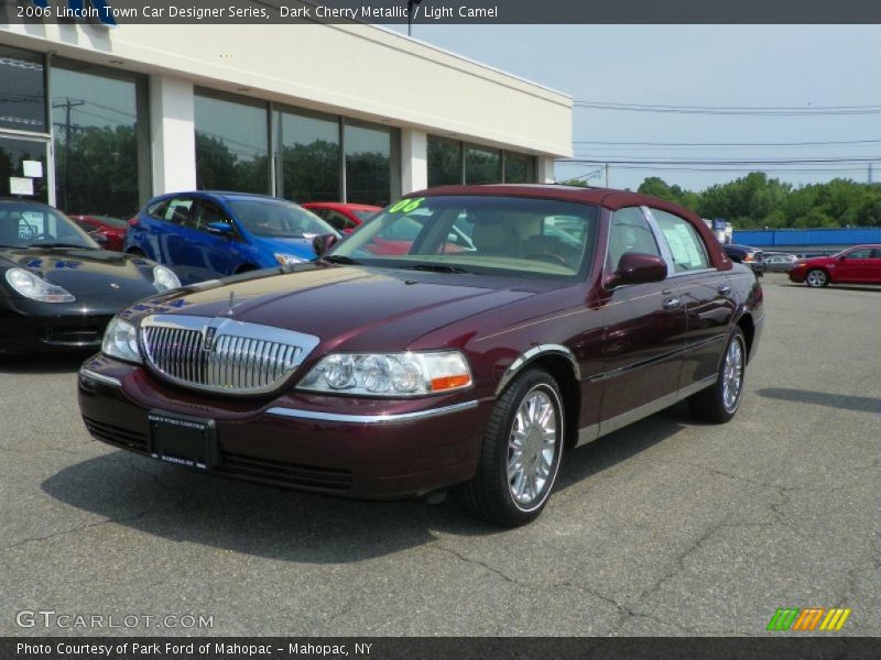 Dark Cherry Metallic / Light Camel 2006 Lincoln Town Car Designer Series