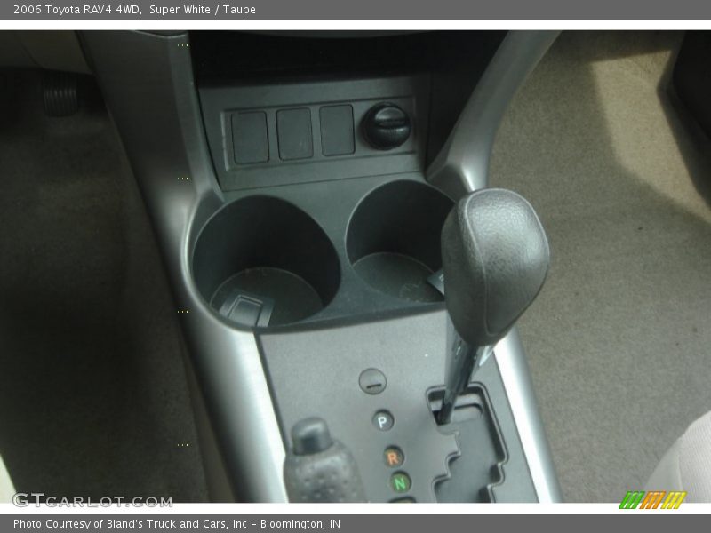 Super White / Taupe 2006 Toyota RAV4 4WD