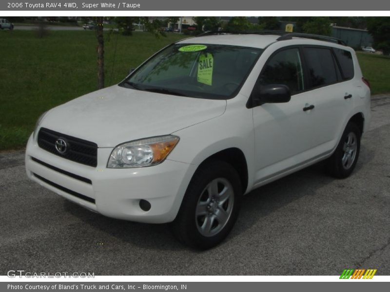 Super White / Taupe 2006 Toyota RAV4 4WD