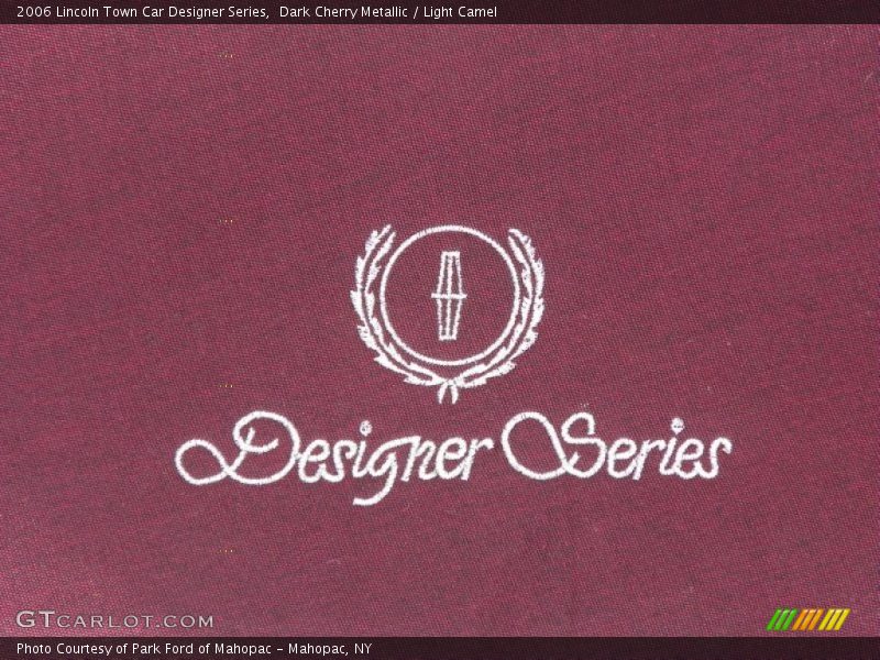 Dark Cherry Metallic / Light Camel 2006 Lincoln Town Car Designer Series