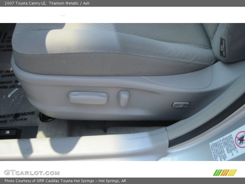Titanium Metallic / Ash 2007 Toyota Camry LE