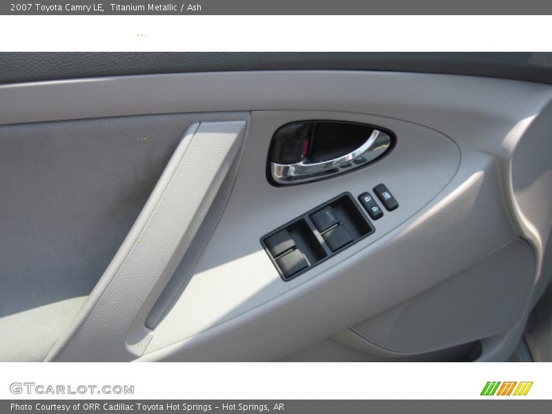 Titanium Metallic / Ash 2007 Toyota Camry LE