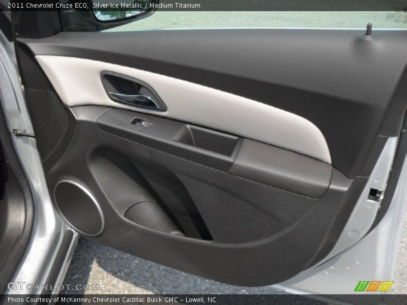 Door Panel of 2011 Cruze ECO