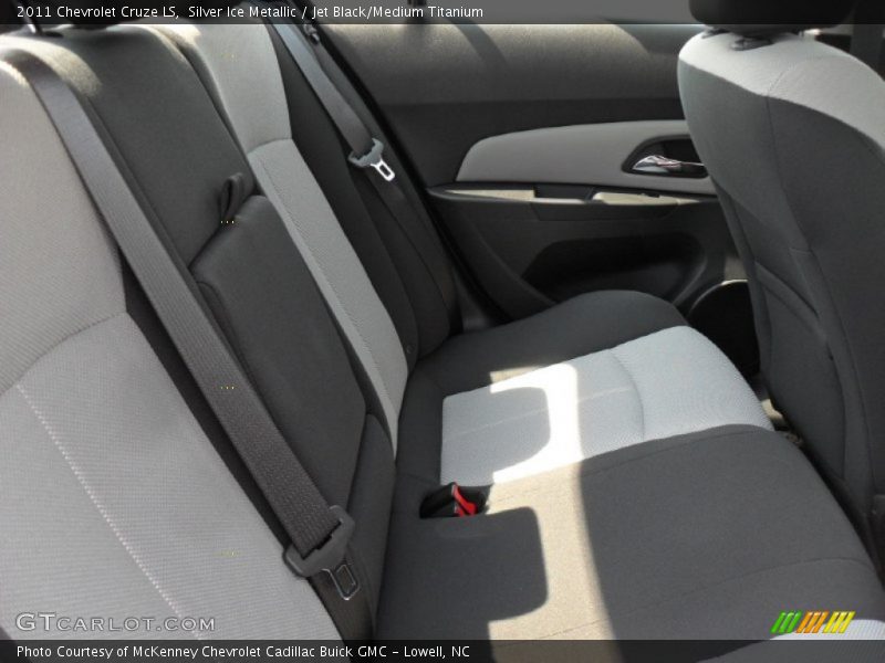 Silver Ice Metallic / Jet Black/Medium Titanium 2011 Chevrolet Cruze LS