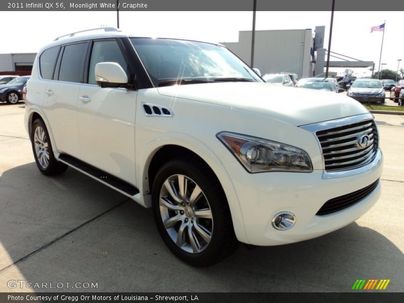 Front 3/4 View of 2011 QX 56