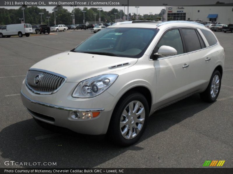 White Diamond Tricoat / Cashmere/Cocoa 2011 Buick Enclave CXL