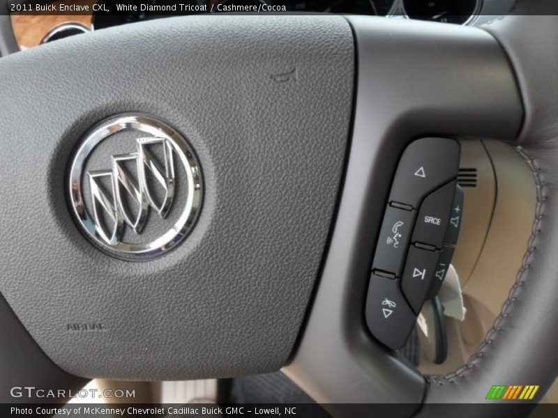 White Diamond Tricoat / Cashmere/Cocoa 2011 Buick Enclave CXL