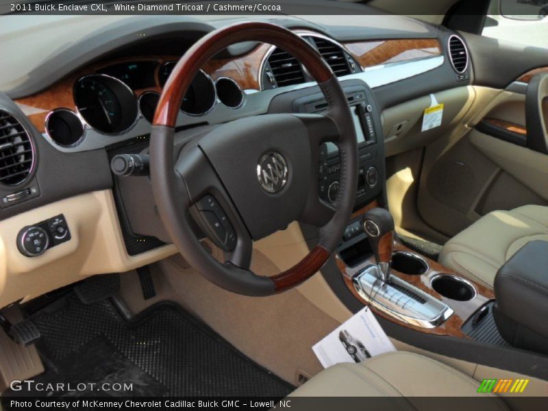 White Diamond Tricoat / Cashmere/Cocoa 2011 Buick Enclave CXL