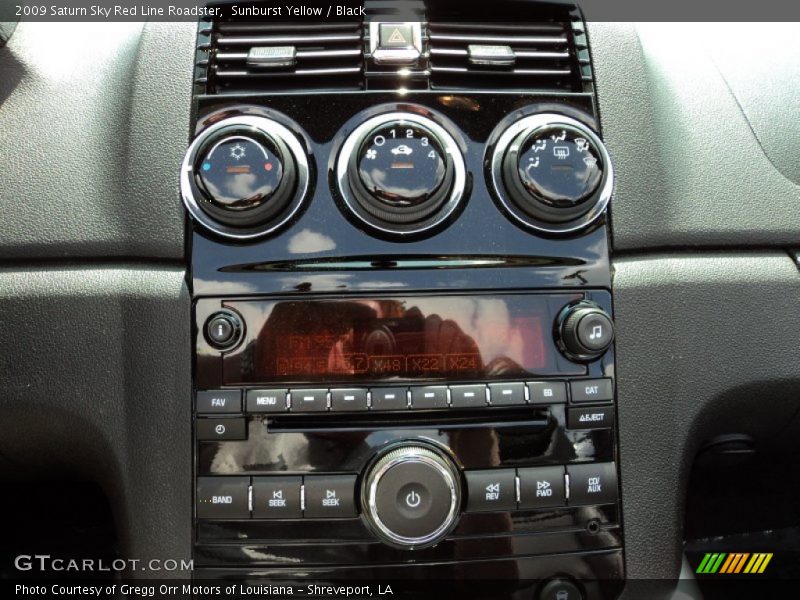 Controls of 2009 Sky Red Line Roadster