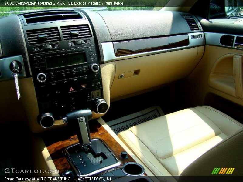 Galapagos Metallic / Pure Beige 2008 Volkswagen Touareg 2 VR6