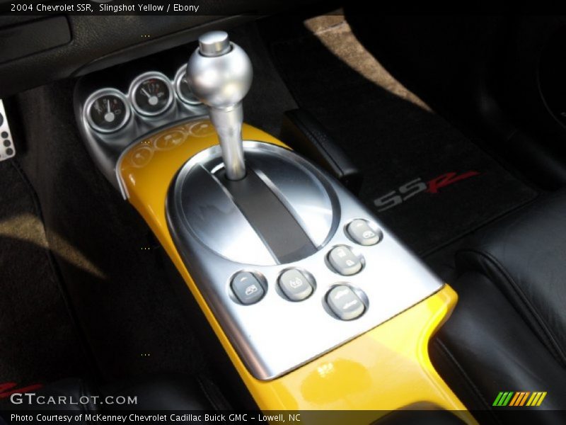 Slingshot Yellow / Ebony 2004 Chevrolet SSR