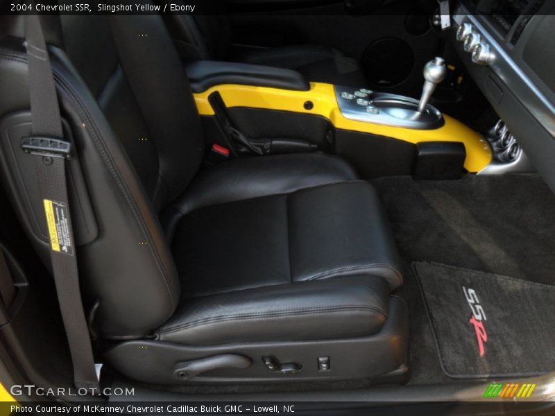Slingshot Yellow / Ebony 2004 Chevrolet SSR