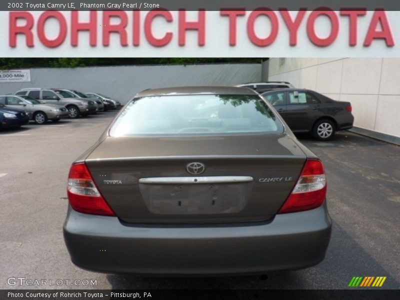 Phantom Gray Pearl / Stone 2002 Toyota Camry LE