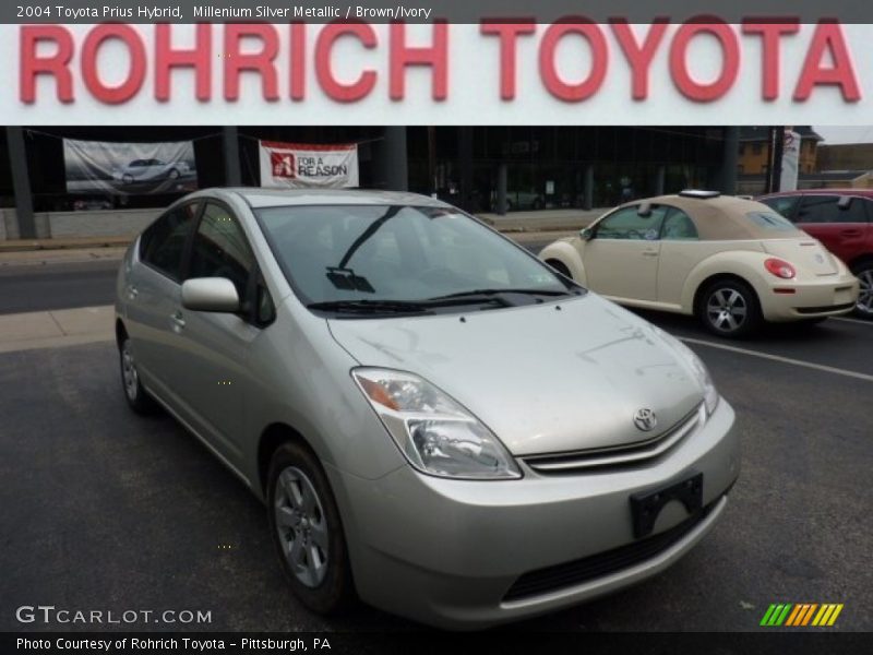 Millenium Silver Metallic / Brown/Ivory 2004 Toyota Prius Hybrid