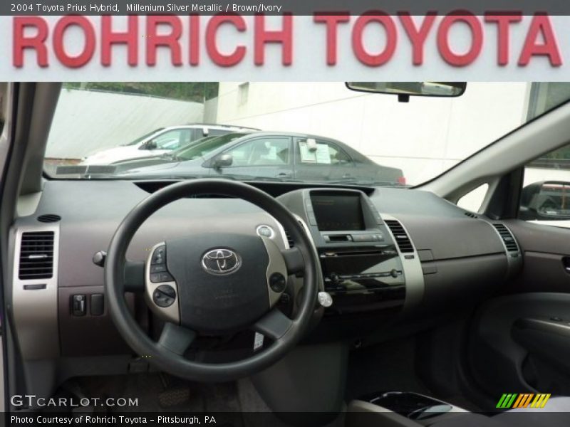 Millenium Silver Metallic / Brown/Ivory 2004 Toyota Prius Hybrid