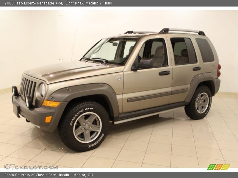 Light Khaki Metallic / Khaki 2005 Jeep Liberty Renegade 4x4