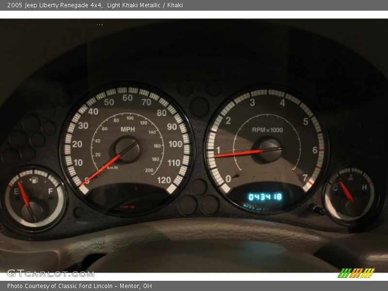 Light Khaki Metallic / Khaki 2005 Jeep Liberty Renegade 4x4