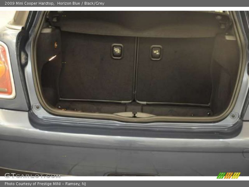 Horizon Blue / Black/Grey 2009 Mini Cooper Hardtop