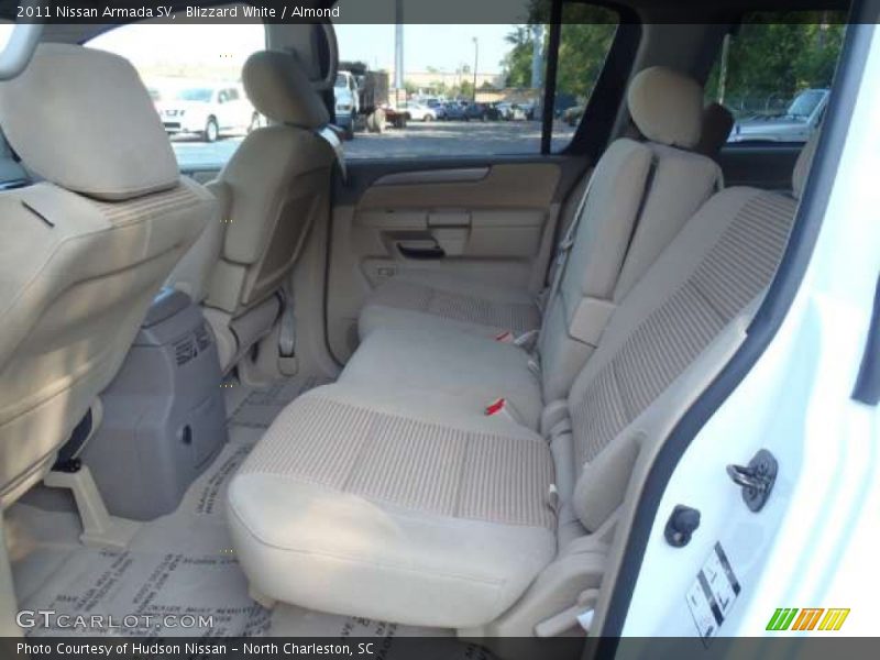 Blizzard White / Almond 2011 Nissan Armada SV