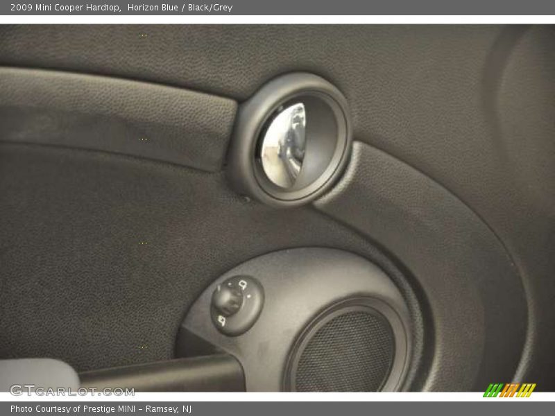 Horizon Blue / Black/Grey 2009 Mini Cooper Hardtop