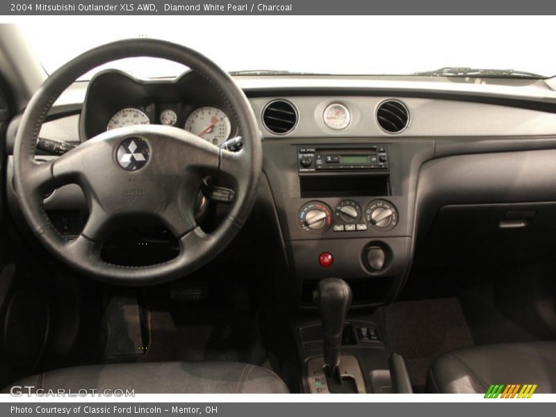 Diamond White Pearl / Charcoal 2004 Mitsubishi Outlander XLS AWD