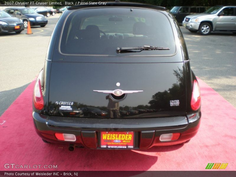 Black / Pastel Slate Gray 2007 Chrysler PT Cruiser Limited