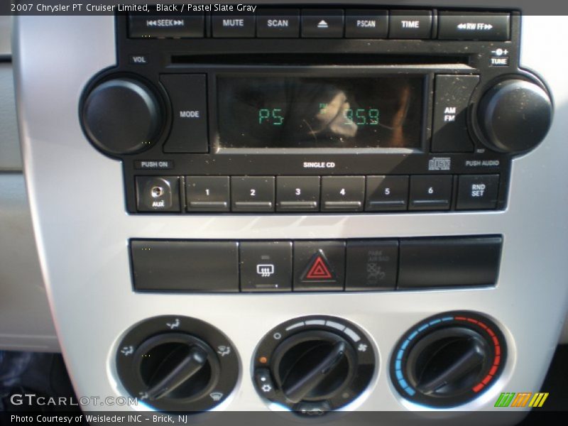 Black / Pastel Slate Gray 2007 Chrysler PT Cruiser Limited