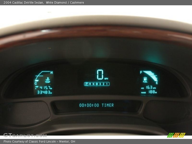 White Diamond / Cashmere 2004 Cadillac DeVille Sedan