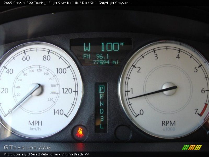 Bright Silver Metallic / Dark Slate Gray/Light Graystone 2005 Chrysler 300 Touring