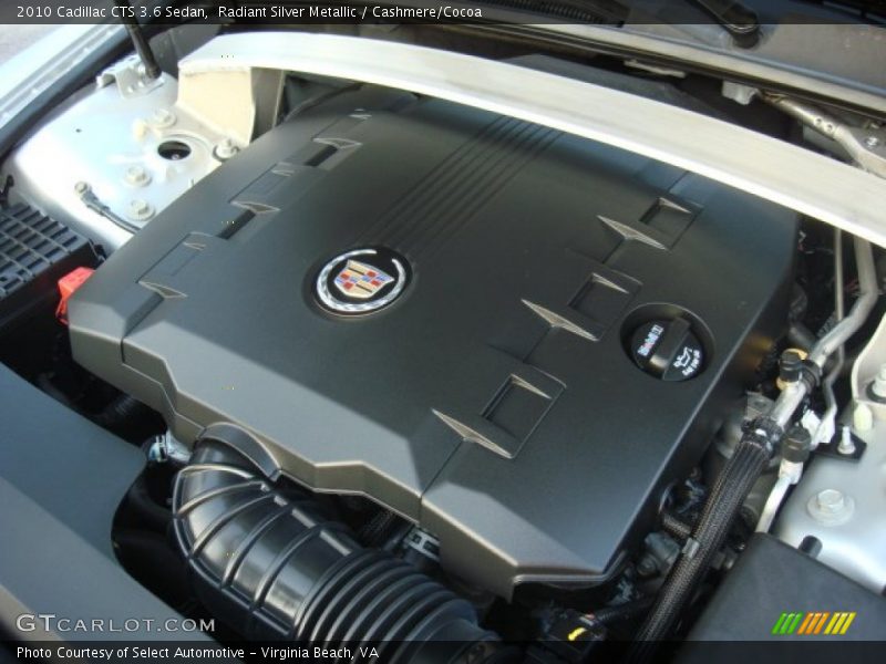 Radiant Silver Metallic / Cashmere/Cocoa 2010 Cadillac CTS 3.6 Sedan