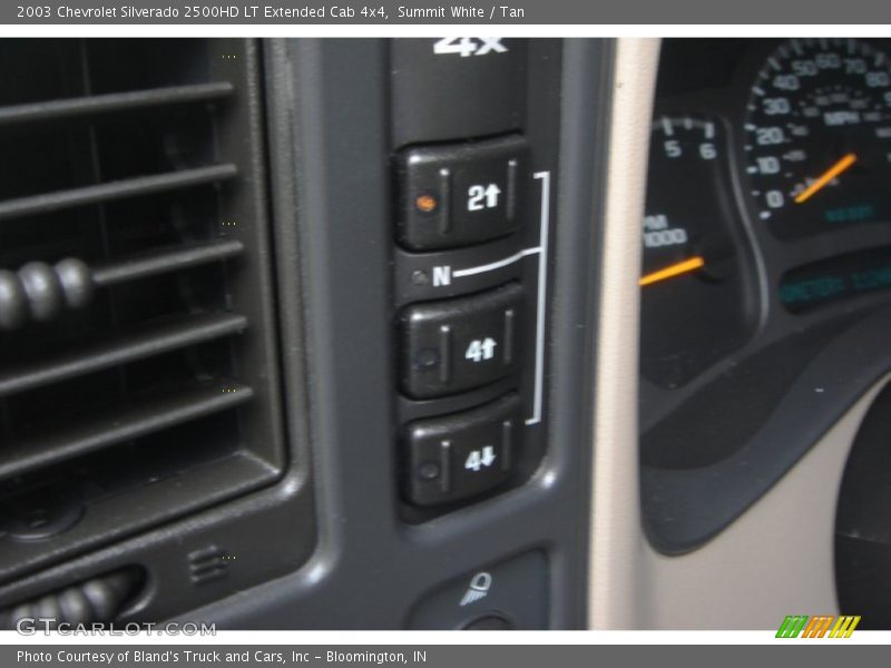 Summit White / Tan 2003 Chevrolet Silverado 2500HD LT Extended Cab 4x4