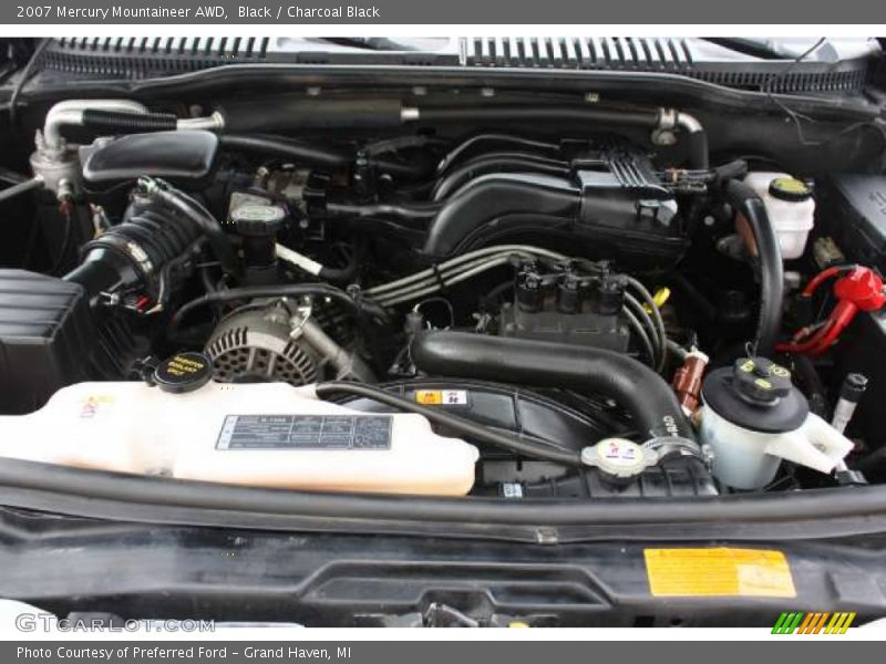 Black / Charcoal Black 2007 Mercury Mountaineer AWD