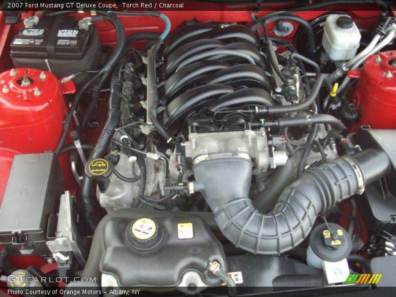  2007 Mustang GT Deluxe Coupe Engine - 4.6 Liter SOHC 24-Valve VVT V8