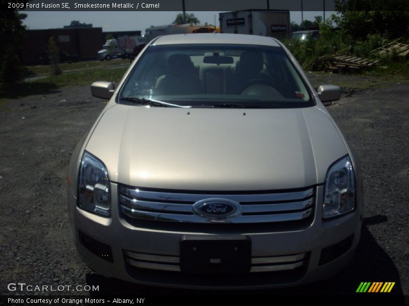 Smokestone Metallic / Camel 2009 Ford Fusion SE