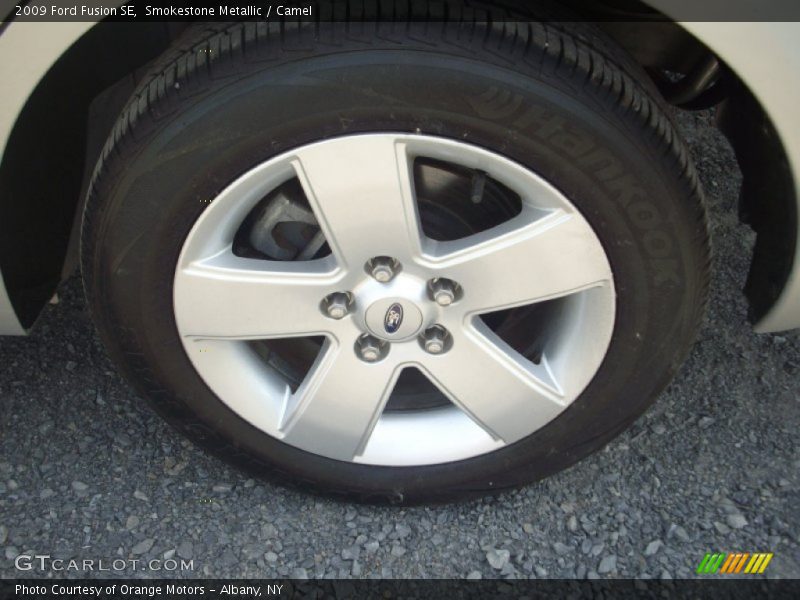 Smokestone Metallic / Camel 2009 Ford Fusion SE