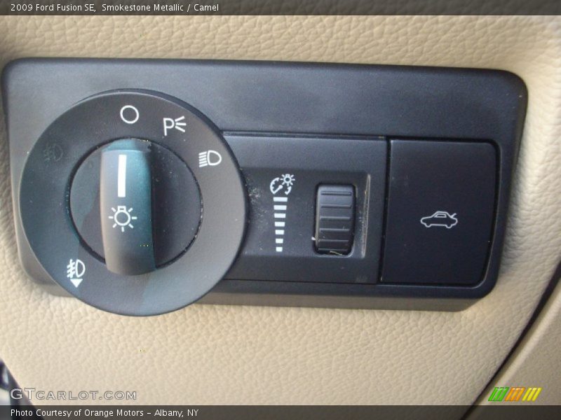 Smokestone Metallic / Camel 2009 Ford Fusion SE