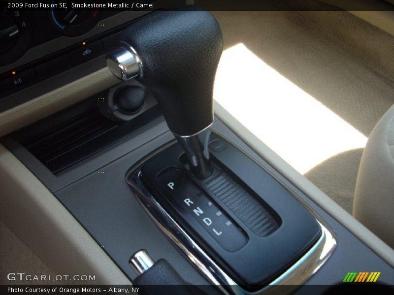 Smokestone Metallic / Camel 2009 Ford Fusion SE