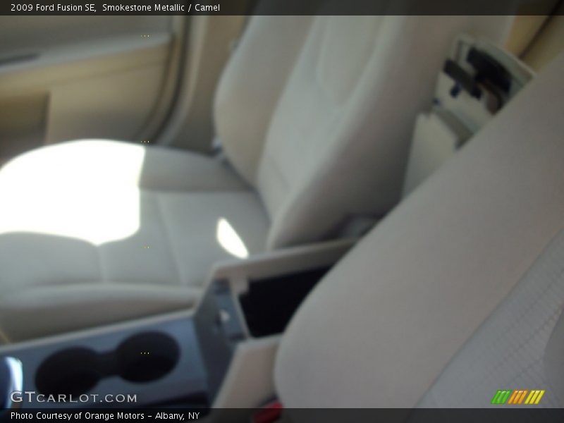 Smokestone Metallic / Camel 2009 Ford Fusion SE