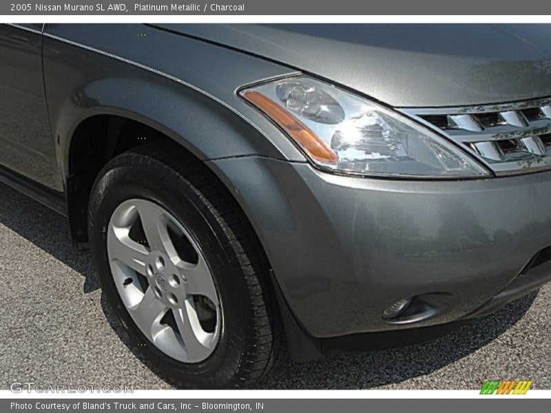 Platinum Metallic / Charcoal 2005 Nissan Murano SL AWD