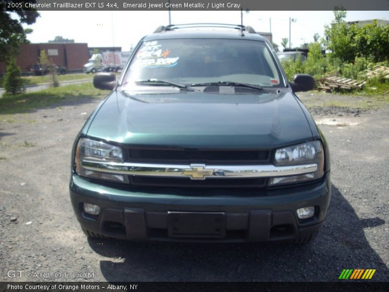 Emerald Jewel Green Metallic / Light Gray 2005 Chevrolet TrailBlazer EXT LS 4x4