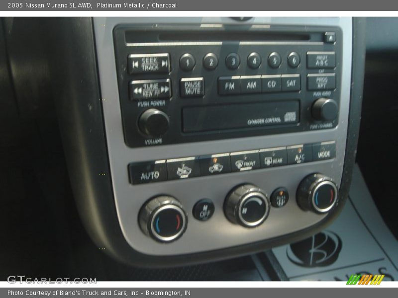 Platinum Metallic / Charcoal 2005 Nissan Murano SL AWD