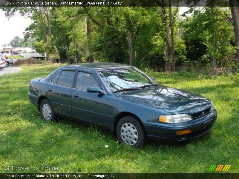 Dark Emerald Green Metallic / Gray 1996 Toyota Camry LE Sedan
