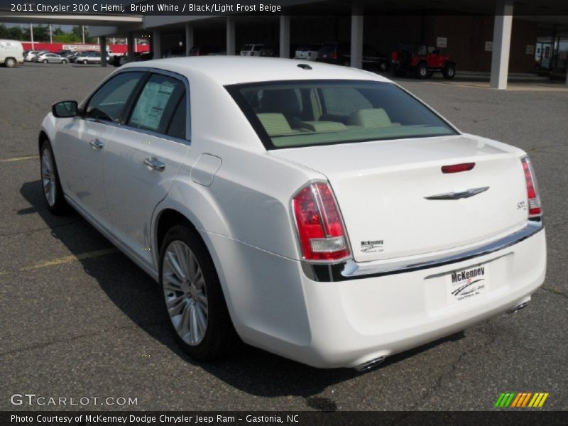 Bright White / Black/Light Frost Beige 2011 Chrysler 300 C Hemi
