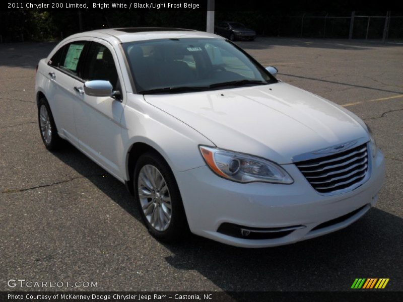 Bright White / Black/Light Frost Beige 2011 Chrysler 200 Limited