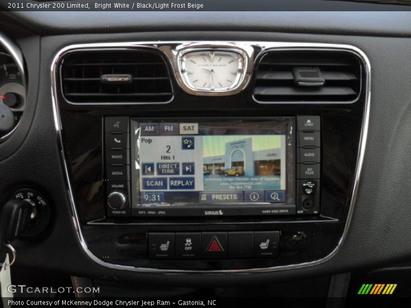 Bright White / Black/Light Frost Beige 2011 Chrysler 200 Limited