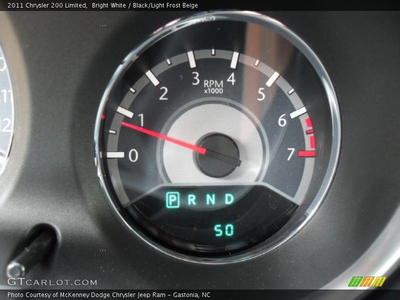Bright White / Black/Light Frost Beige 2011 Chrysler 200 Limited