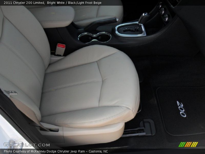 Bright White / Black/Light Frost Beige 2011 Chrysler 200 Limited