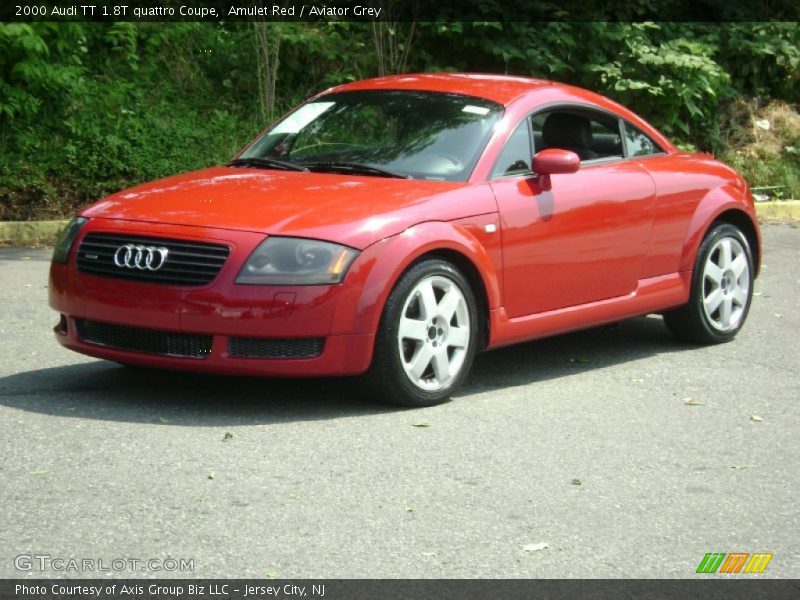 Front 3/4 View of 2000 TT 1.8T quattro Coupe