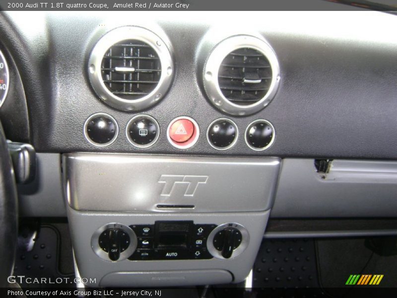 Controls of 2000 TT 1.8T quattro Coupe